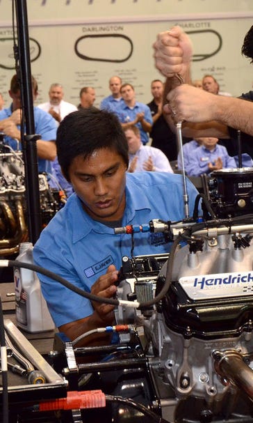 Hendrick dealer, motorsports teams compete in Engine Builder Showdown